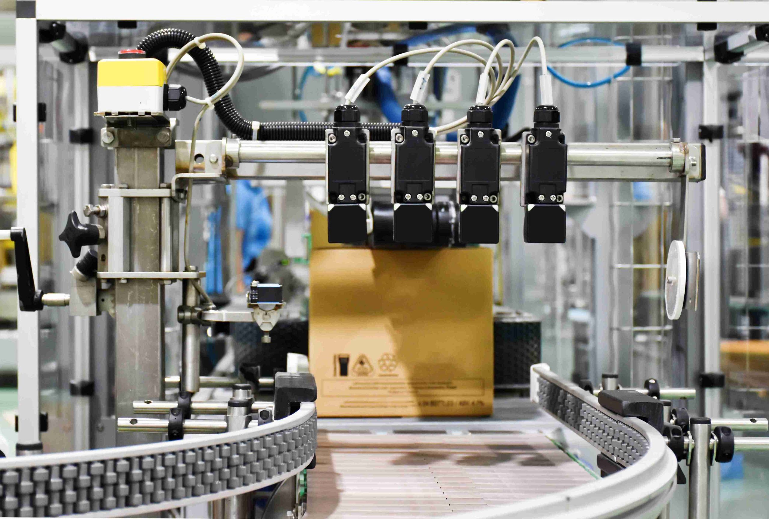 Role of Packing Machines and Wireless Chargers in the Modern Supply Chain