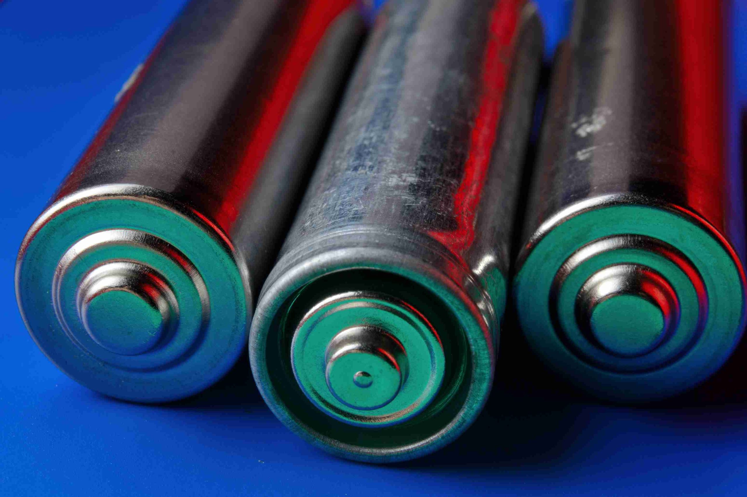 Is Installing Custom Lithium-Ion Batteries at Public EV Charging Stations a Good Idea? Is Installing Custom Lithium-Ion Batteries at Public EV Charging Stations a Good Idea?