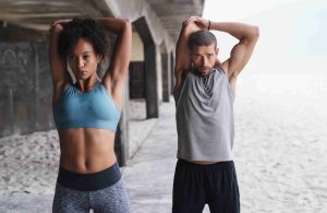 Why Today’s Fitness Enthusiasts Need Both Breathable Apparel and Reliable Power Banks?